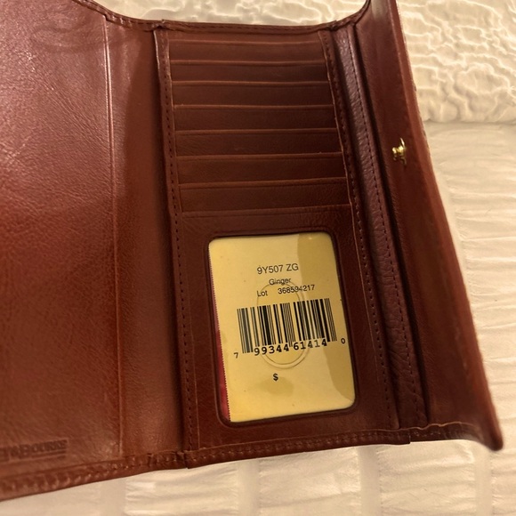 Dooney and Bourke Florentine wallet in GINGER - Picture 8 of 12